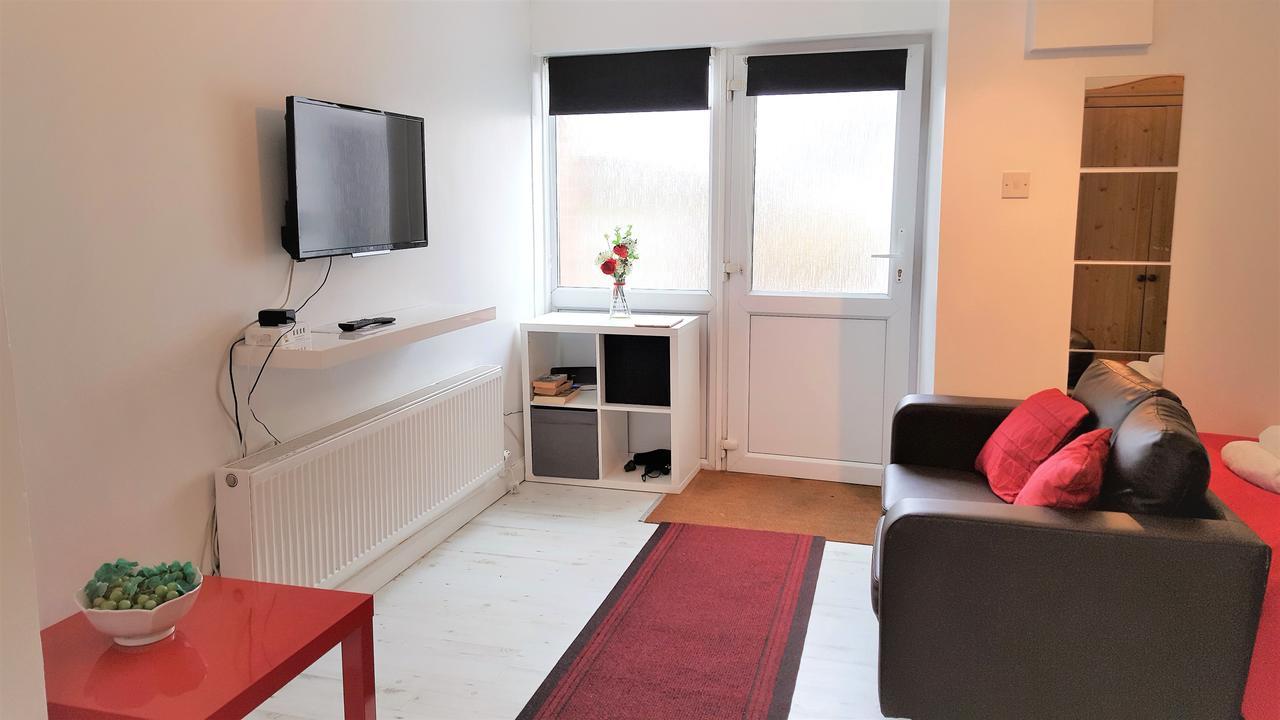 Swindon Old Town Studio - Entercloud9Sa Bagian luar foto